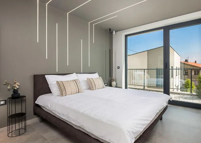 Opatija Sky By Interhome * マトゥリ