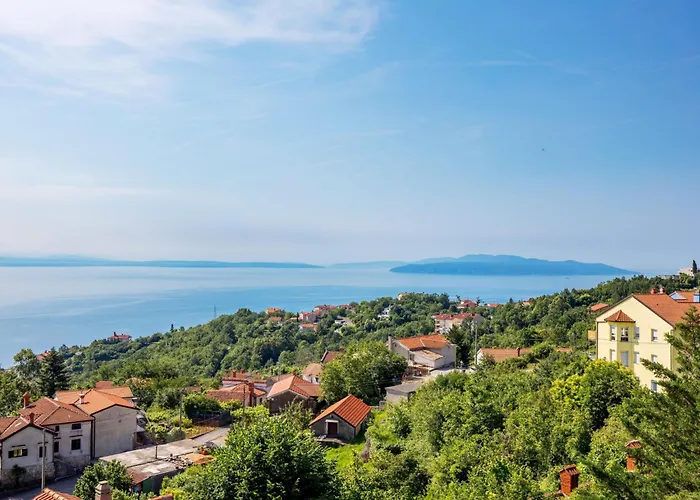 Opatija Sky By Interhome * マトゥリ